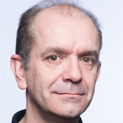 Systems administrator, Virtualization, Storage, Networking, vExpert 2012-2023,, Galician VMUG leader, maker, runner, husband and proud father of three...