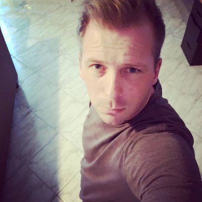 zerobandwidth's profile picture. #1 gamer in the world at being okay!