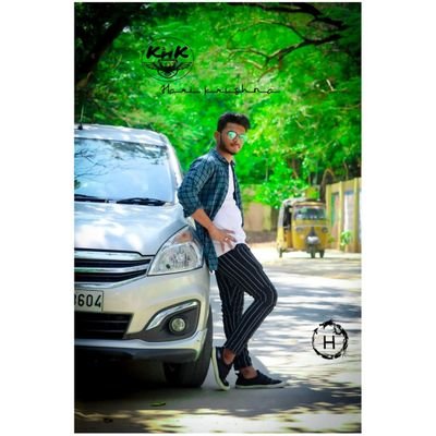 07052003
Mom'S sOn😘
BlaCk LovEr 🖤🖤
BiriYani LovEr 🍗🍗
@facebook:harikrishna koluru