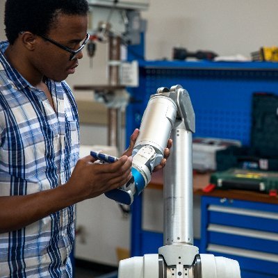 iamsicelukwanda's profile picture. Roboticist | PhD student @ucl