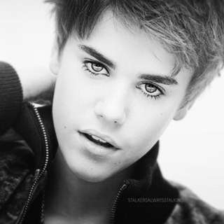 Biebeermaniaa's profile picture. 