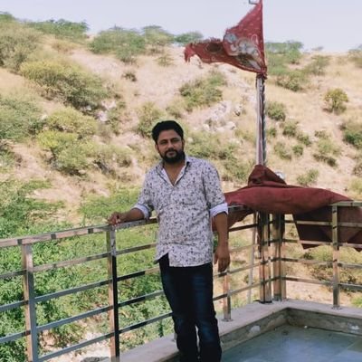 HariSai73001238's profile picture. 