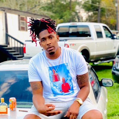 gotta get it out the mud cuz no one put it in my hand blood brothers
