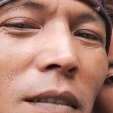 asdwi01's profile picture. jujur itu menyakitkan😆😆