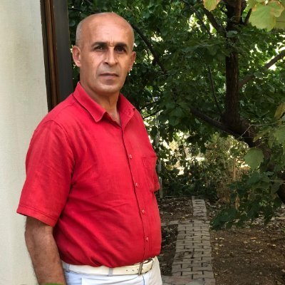 resulozbey44's profile picture. 