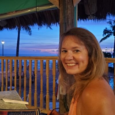 LisaTonkery's profile picture. 