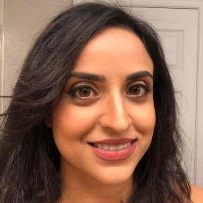 tweetingRox's profile picture. 👩‍💻🐶🏐✈️