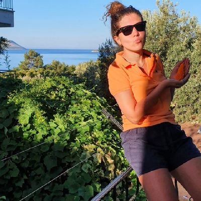 ozgekaya911's profile picture. 🐰
 #ComputerEngineer      https://t.co/anB2nzEwWR