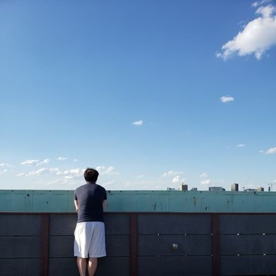 andy_the_twit's profile picture. New @, New me.