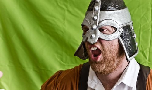 Presently between opportunities. Pirate. Producer of The People That Touch Your Food web series. Supporter of all things #yegfilm