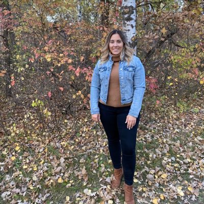 MsCaitlynShaw's profile picture. Grade 3/4 teacher in Manitoba.