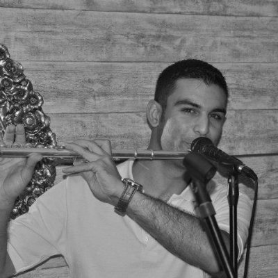 flutist_emre's profile picture. İstanbul Üniversitesi, İngilizce İktisat