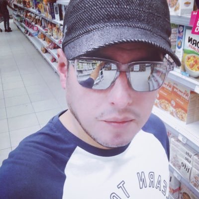 CESAROCK34's profile picture. La vida es una sola vivamosla al maximo...!@@@@@