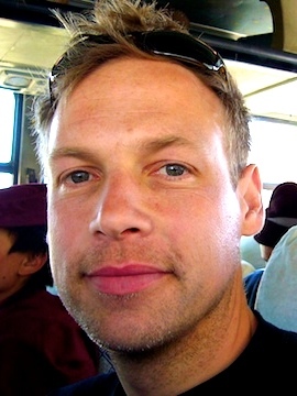 rantsofants's profile picture. A migrant marketing professional living/working/imbibing in London since January 2011, all with varying degrees of success.