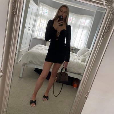 99_Emilyyy's profile picture. 