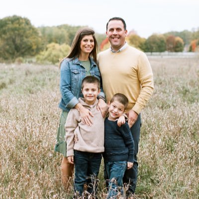 JillManuel216's profile picture. 💙👨‍👩‍👦‍👦🍎👩🏻‍🏫👠👑😸⚡️🍭🍿🍕🍟🌭💙