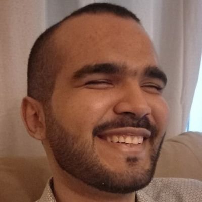 *Bacharel em Direito.
*Entusiasta de tecnologia em geral.
*Amo ler livros e ouvir músicas.
*Curioso pra caramba.
*Sou cego de dia e de noite também😂
👨🏽📚💻⚖