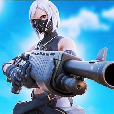 Craked out fortnight player, trying to become a big streamer