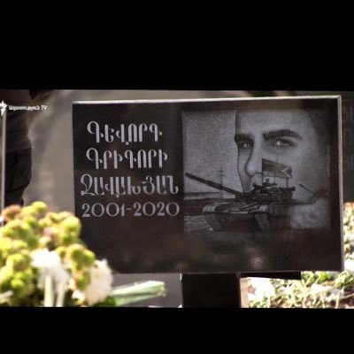 nataly_najaryan's profile picture. 