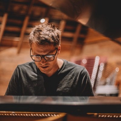 Pianist for concerts, weddings, restaurants, private events, cocktails. Solo, duo, trio, quartet. Winchester, Loudoun, DC. Follow for gig notifications.