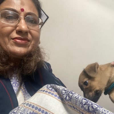 DrGeetaKhanna's profile picture. Dr paediatrician love life to live blissfully