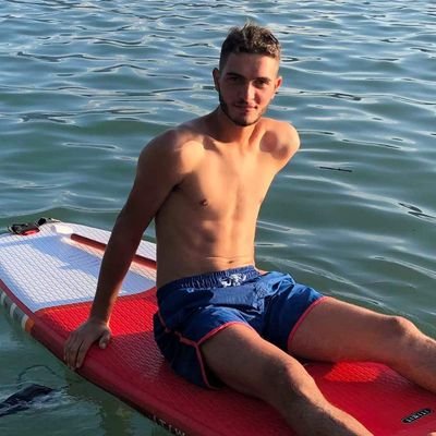 jf_lejeune1's profile picture. Je suis venu dans l'inconnu j'repartirai inoubliable!🔞