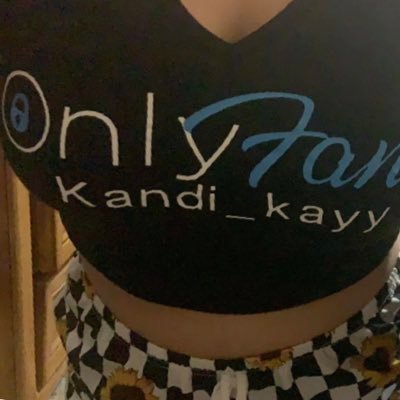 • 33 • ♏️ •🍁420🍁• switch • she/her • sub: babygirl/princess • dom: your highness • kitten • rave girl • DM: business/tributes only •