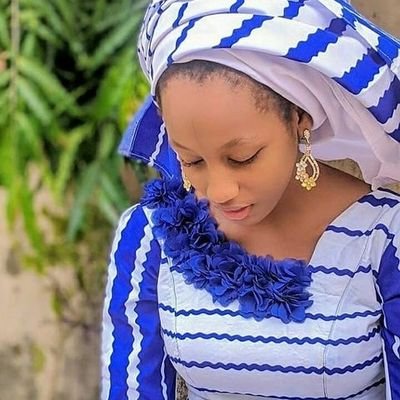Aisha Rilwan | Lover of Poem | Novel addicts | 😍