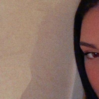 llo_laaa's profile picture. met toi en valeur mais n’oublie pas tes valeurs 🕊