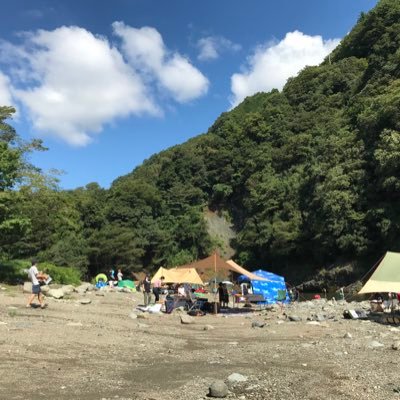 横浜市在住。 サッカー・野球・バスケットボール等のスポーツ観戦、キャンプ、お酒と食べることが大好きです。無言フォロー失礼します。 ごめんなさい🙇‍♀️ DMは ほとんど見ません。