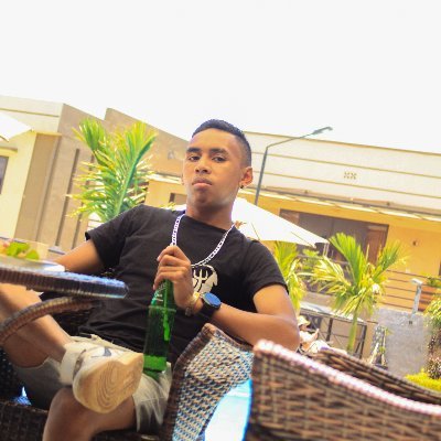 RantoNandriani1's profile picture. 𝑷𝒉𝒐𝒕𝒐𝒈𝒓𝒂𝒑𝒉𝒊𝒆 📷 | 𝑽𝒊𝒅𝒆́𝒐𝒈𝒓𝒂𝒑𝒉𝒊𝒆 🎥

➡️ https://t.co/ufOMfZeh0o…
➡️ https://t.co/Ws7YnkKnoy…