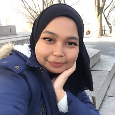 izzatyrosman's profile picture. rosman's daughter ✌️