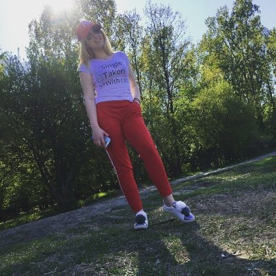 Coucou je sur Nouvelle ici je sur de romaines♥