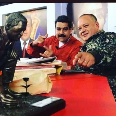 Hijos de Chávez, comprometidos con @NicolasMaduro nacidos para comunicar 🇻🇪