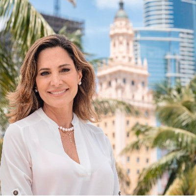 María Elvira Salazar 🇺🇸 Profile