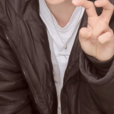 👦🏻彼女の事が好きすぎる不健全男子👦🏻 3歳離れた彼女が居ます⸜❤︎⸝ 彼女に見つかったら終了‼️🔞有り
