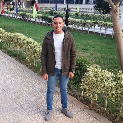 Eng CCSE 25 | MU 🤦♂️
جـوا دمـاغـي انا ف سـحـابــة☁💕
