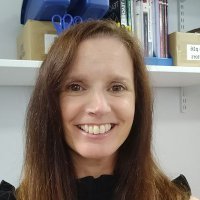 Helen James - @mrsj_science Twitter Profile Photo