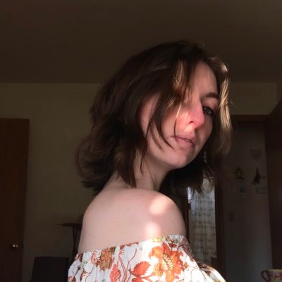 itsjusthales_'s profile picture. 25 🌞 art 🌞 she/her 🌞