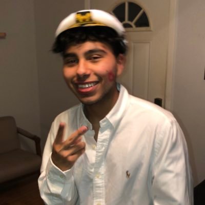 الحمدلله | 🇲🇽 | 👨🏽💻@victoriassecret Developer | 👨🏽🎓UH 21’