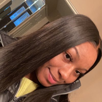 _itsjustraven's profile picture. prospering🔑 | wmu💛 | ig: @itsravenjanae📸