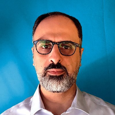 Communications Director at @TratosGroup & at @eShareLife charity.