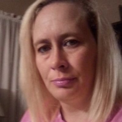 sobersinglemomm's profile picture. I got a second chance at life. staying sober taking it one day at a time