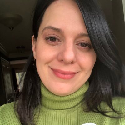 🇬🇷🇺🇸🇪🇸 Mother of three boys, world language educator, heritage language advocate, booklover and aspiring writer.