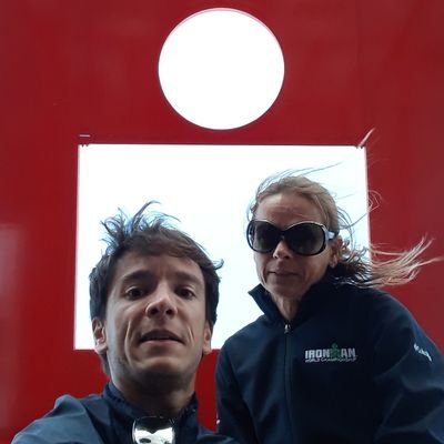 Os triatletas amadores Lívia Bustamante e Armando Leite falando sobre o que eles mais gostam de falar: triathlon!