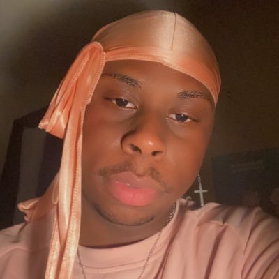 Dreamboutrayy's profile picture. 19🤒 | ✨🪐Transcend Beyond Your Limits🔮💫 | Taurus🥵☄️