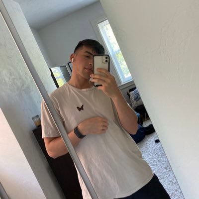 Z_Greene33's profile picture. 