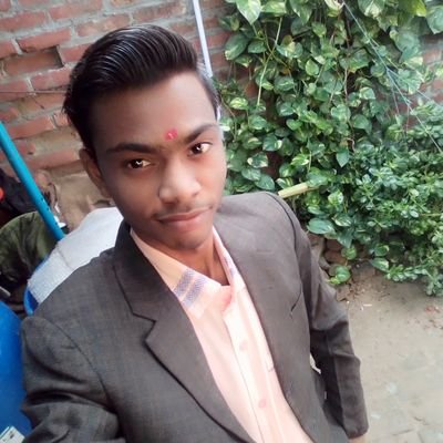 Digital Enterprenur .🏆🅰️ffiliate⏲️📢Ⓜ️arketing.
📢Sales Specialist at millionairetrack.
📢 Work from Home 🏘️
📢3k to 5k per/Day income.
Call -📱🔜8400315993