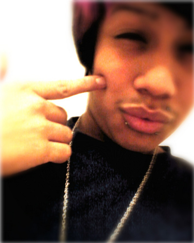 Whud Upp Thoo? iShuffle,Pop Pills,Drink,Smokee!, #TeamSLUT #TeamSnakeBites #TeamGay #TeamRaver #TeamHelloKitty