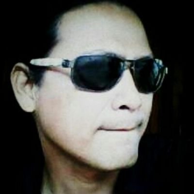 จงรักภักดีต่อสถาบันกษัตริย์